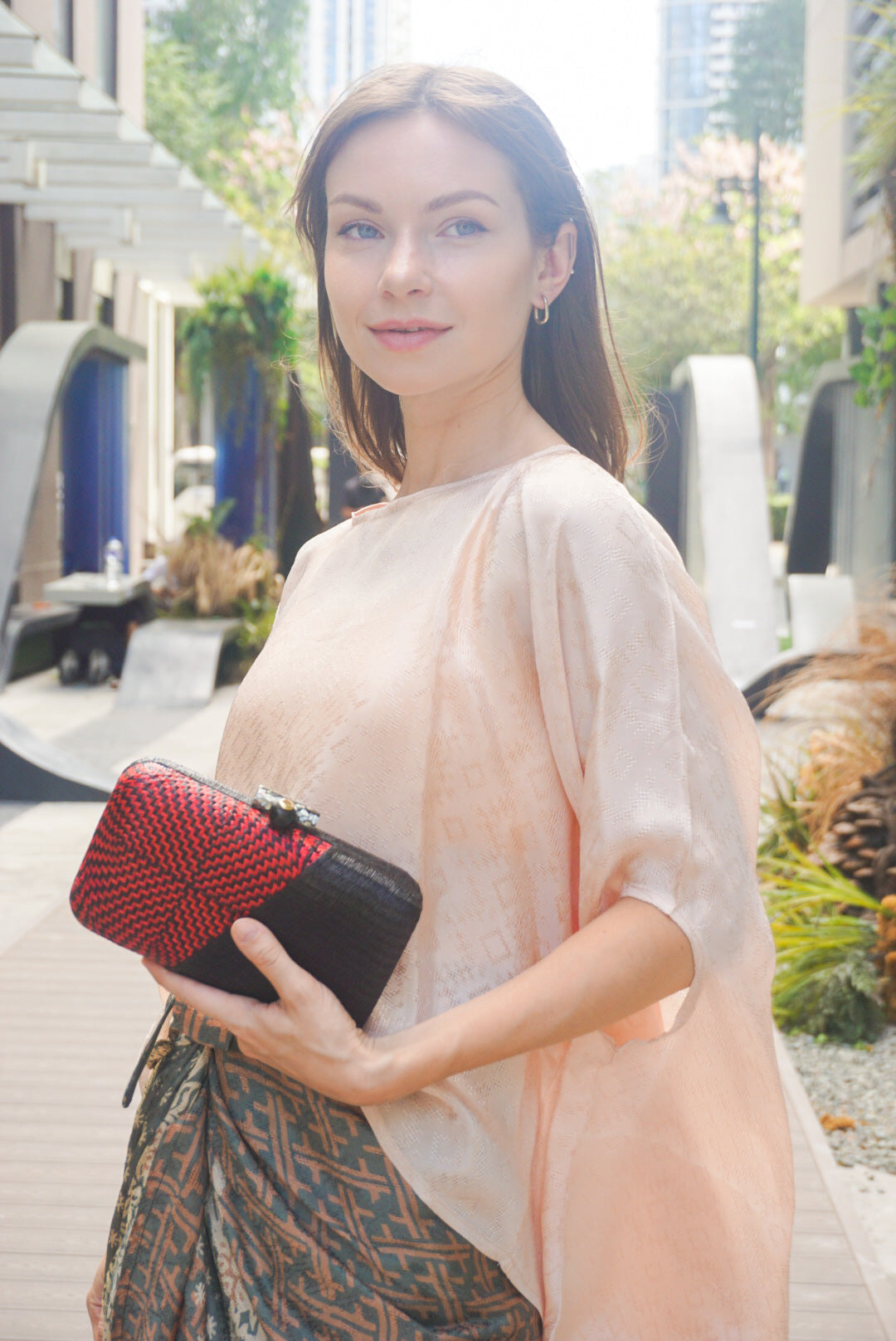 handbag malaysia, handbag, clutch, clutch raya, clutch malaysia, buntal clutch, handmade clutch