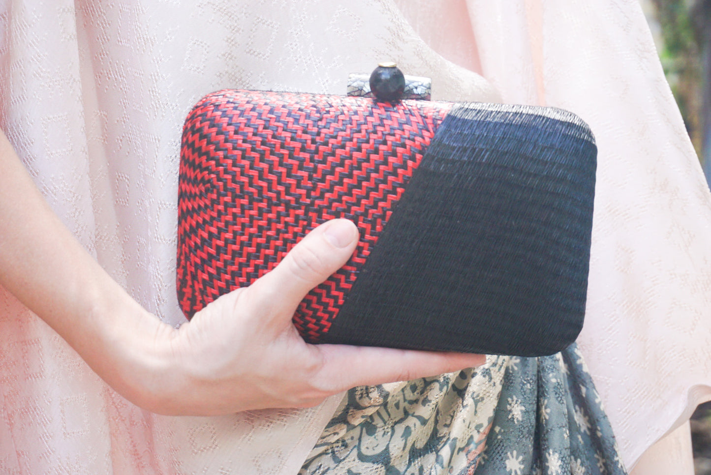 handbag malaysia, handbag, clutch, clutch raya, clutch malaysia, buntal clutch, handmade clutch